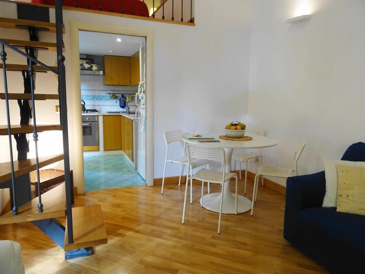 Mezzocannone House Naples