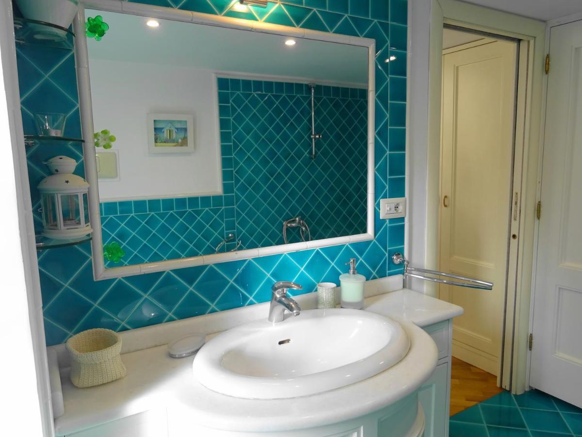 Apartment Mezzocannone House Naples