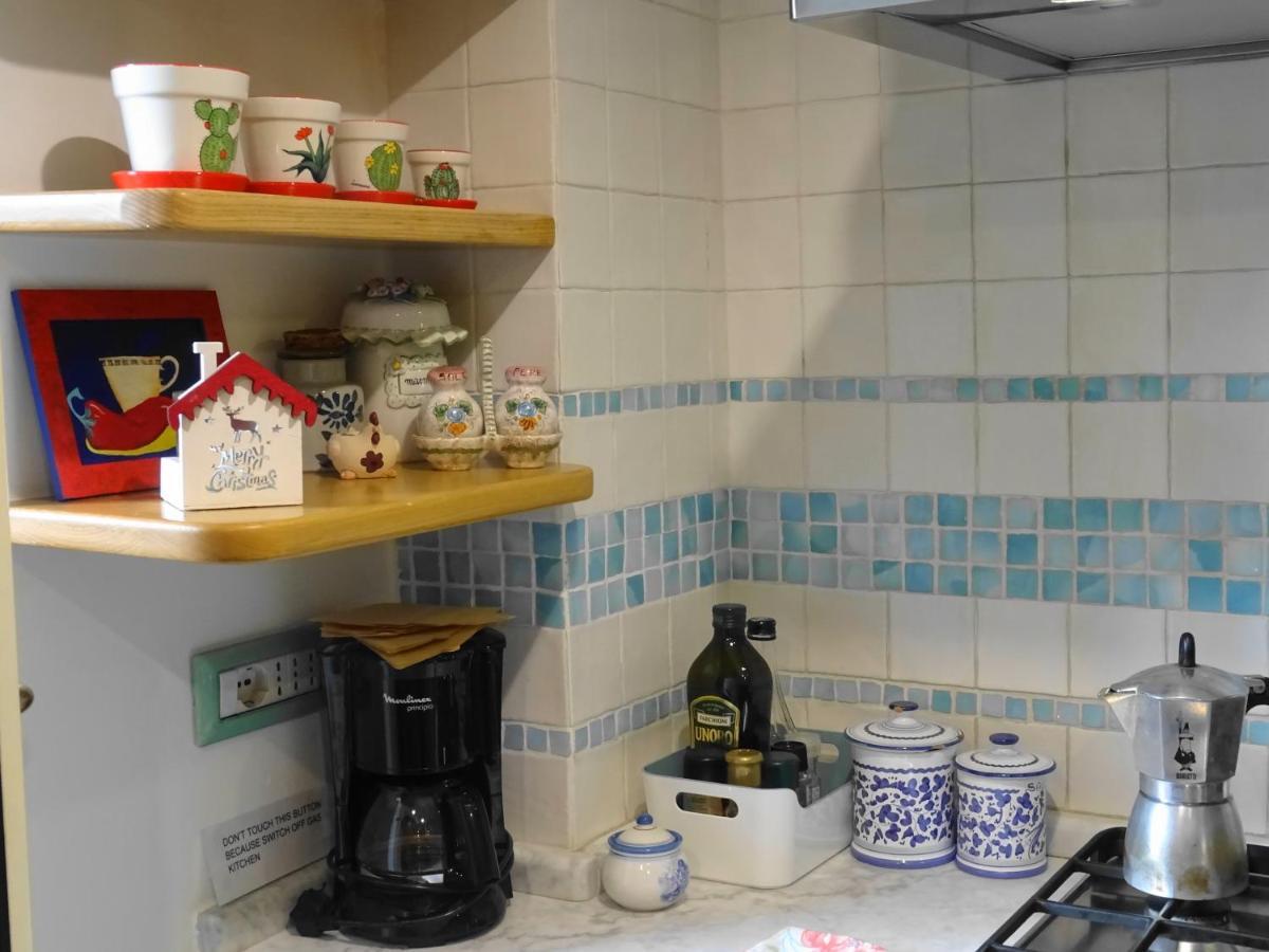 Mezzocannone House Apartamento
